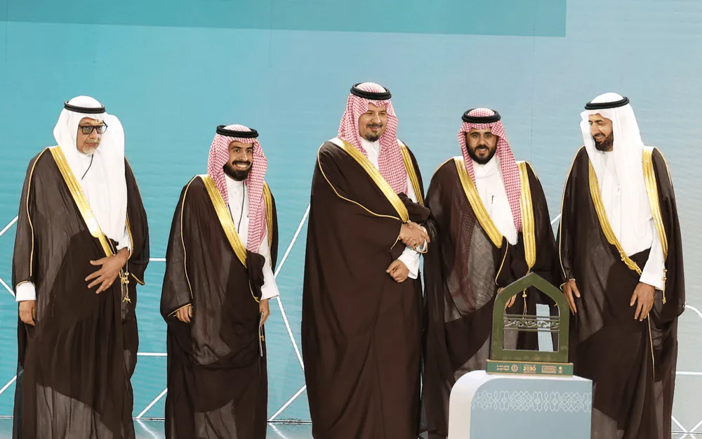 جائزة أفضل شركة في العمرة المباشرة